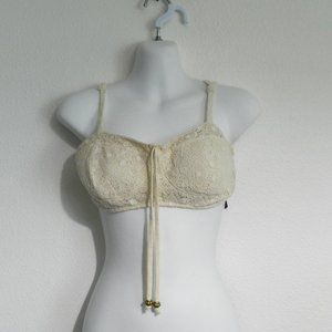 Forever 21 cotton lace lightly padded seashell cut bandeau top